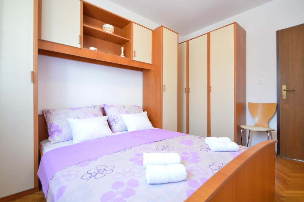 Apartment Natasa Novi Vinodolski Habitación foto
